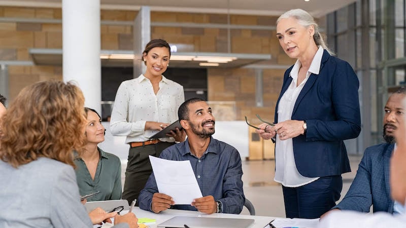 strategic-plan-vs-work-plan-team-meeting-in-conferene-room