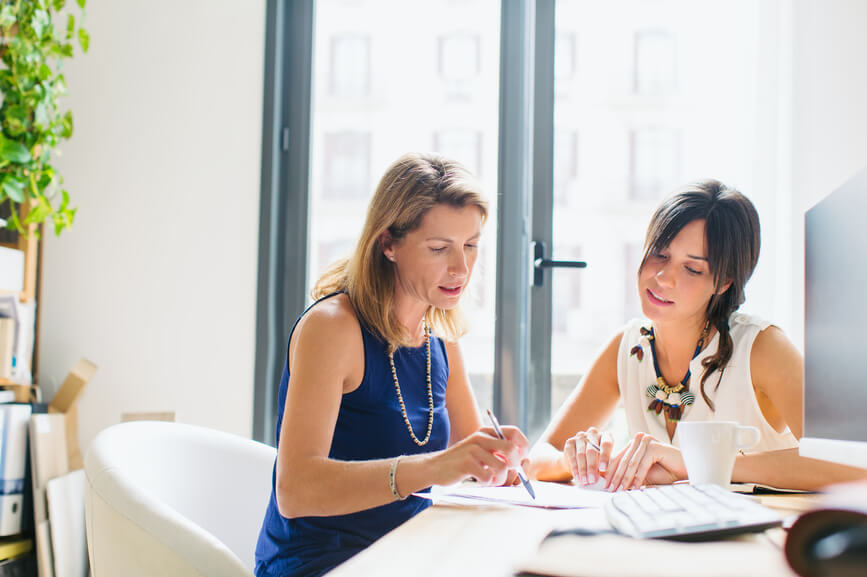 employee-receiving-guidance-from-colleague-what-should-I-do-with-my-life