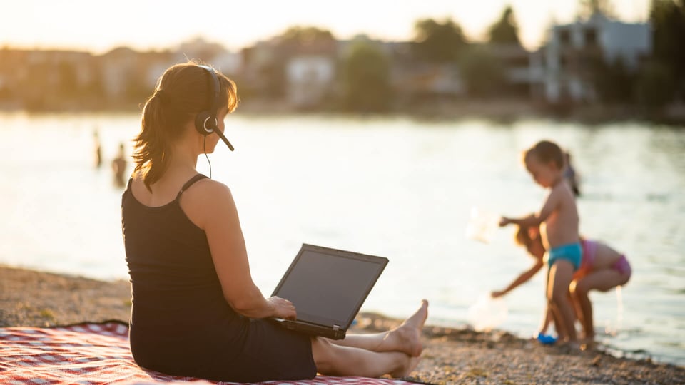 Why workplace flexibility matters and 4 ways to offer it