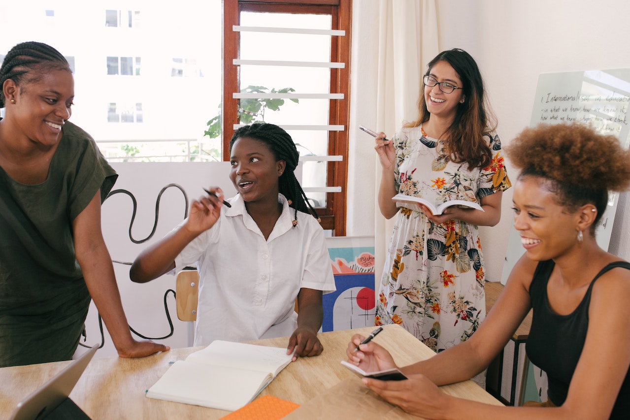 Extrovert Work 18 Jobs For Extroverts: Let Your People Person Flag Fly