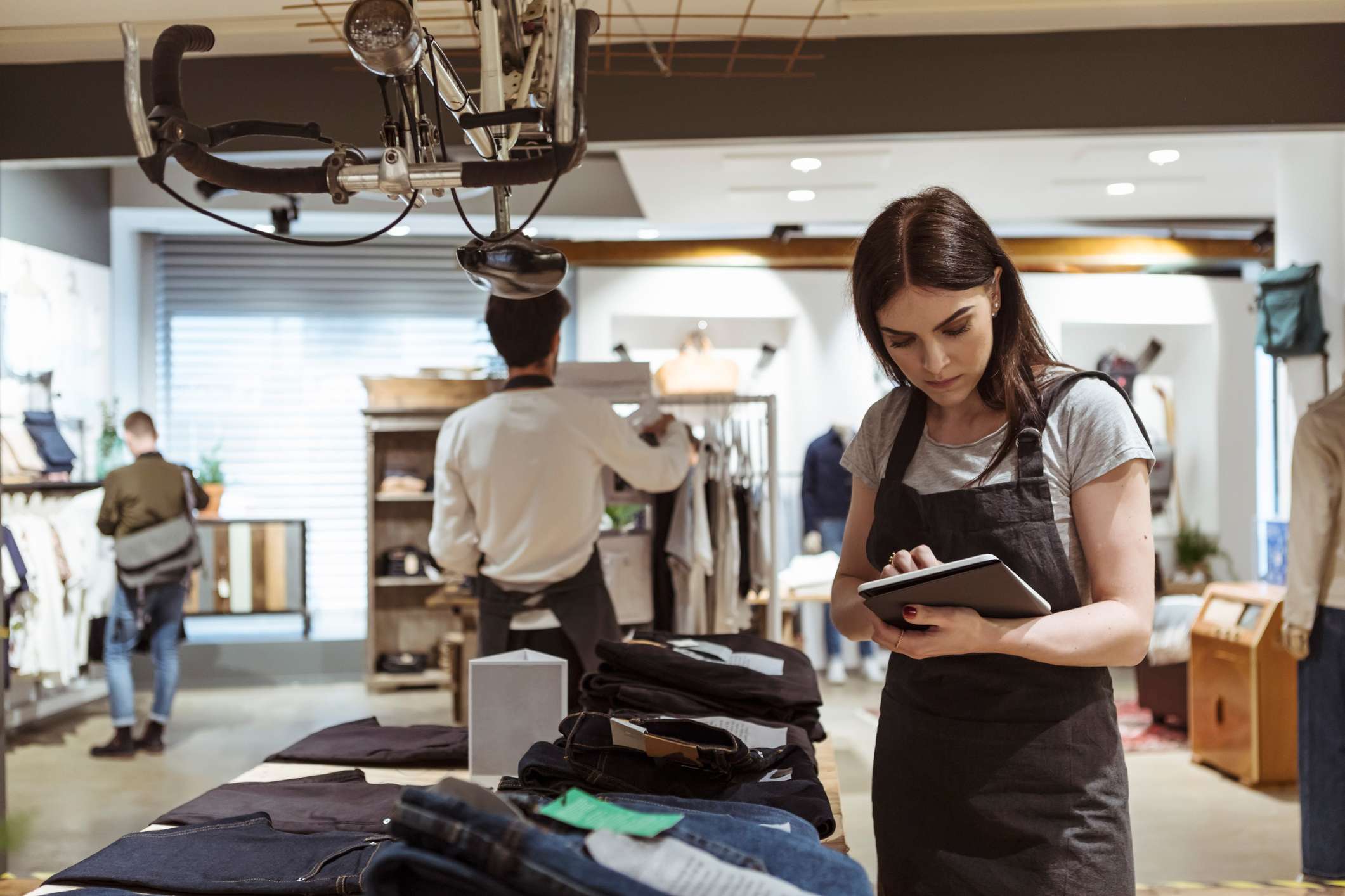 Understanding Commission Pay: Structure and Considerations