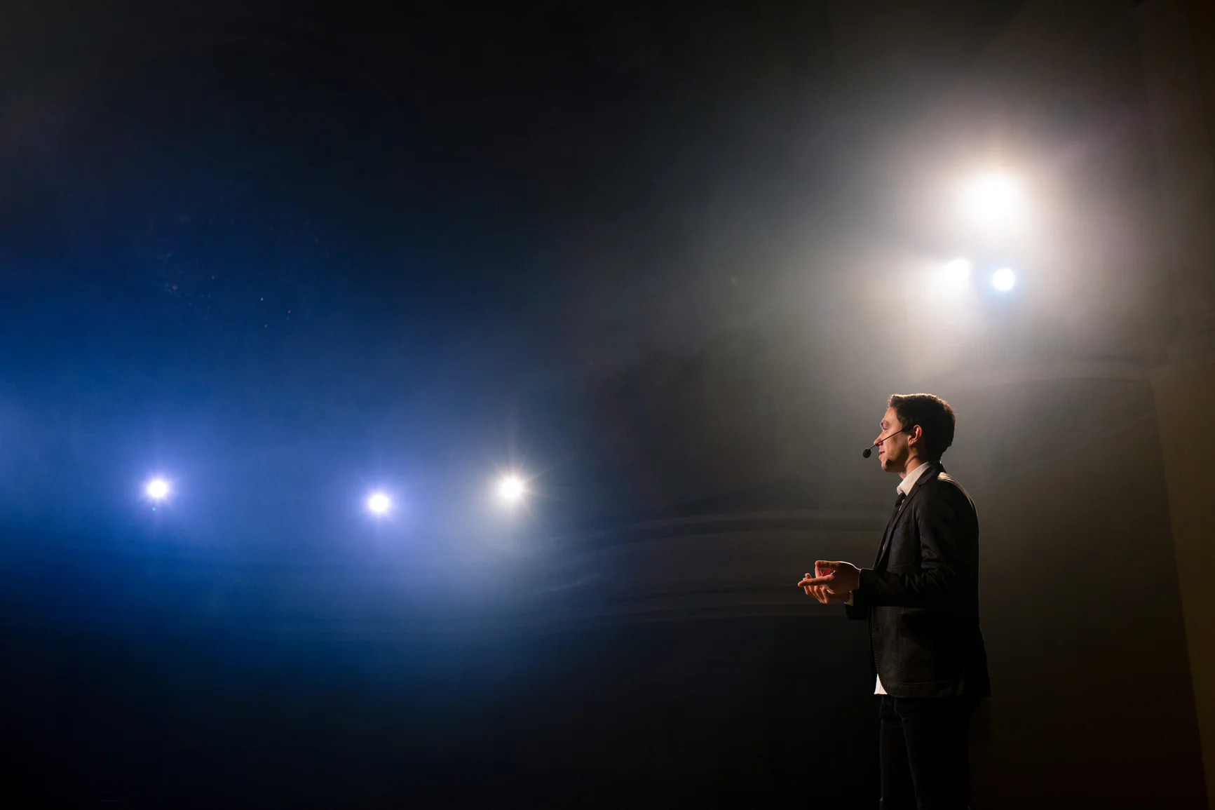 How to not be nervous for a presentation — 13 tips that work