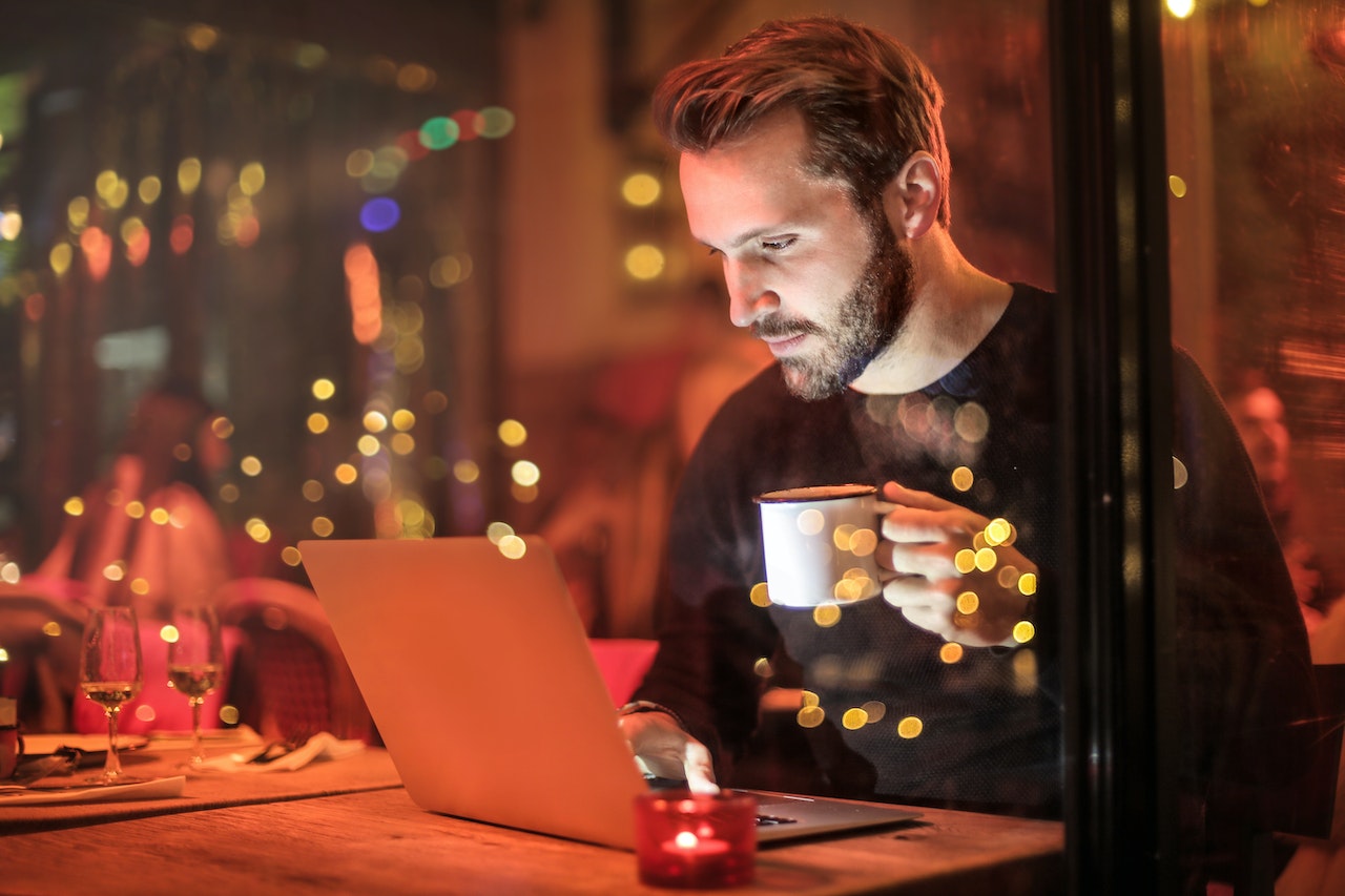 9 Life Goal Examples to Help You Live More Meaningfully