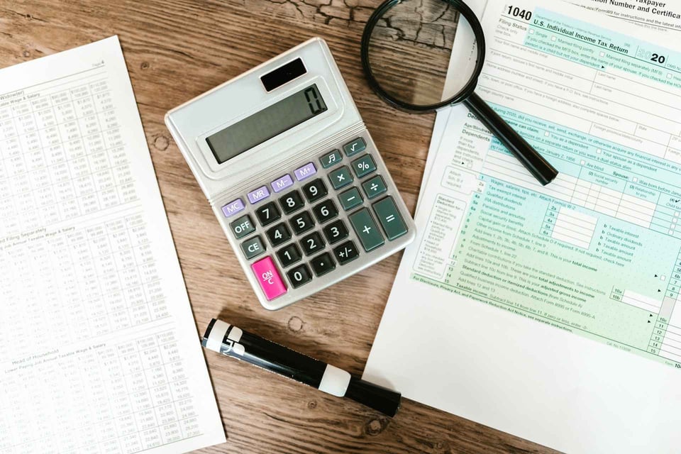 calculator-and-papers-analytical-skills