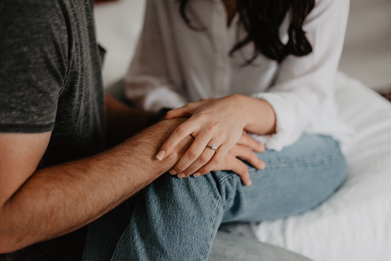 couple-holding-hands-journal-prompts-for-mental-health