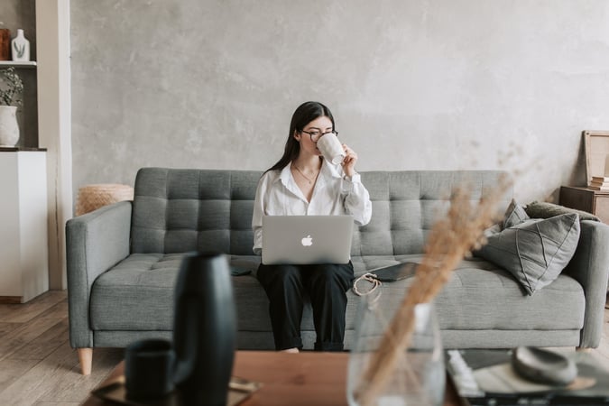How to Write a Memo in 8 Steps (with Examples)