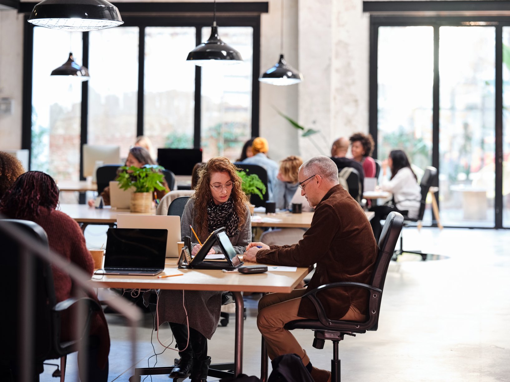 One-Team-Working-At-Common-Space-how-to-fire-someone-nicely