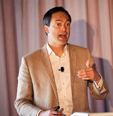 Jan-Emmanuel De Neve speaking